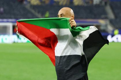 Egypt head coach raises Palestinian flag after historic FIFA World Cup win