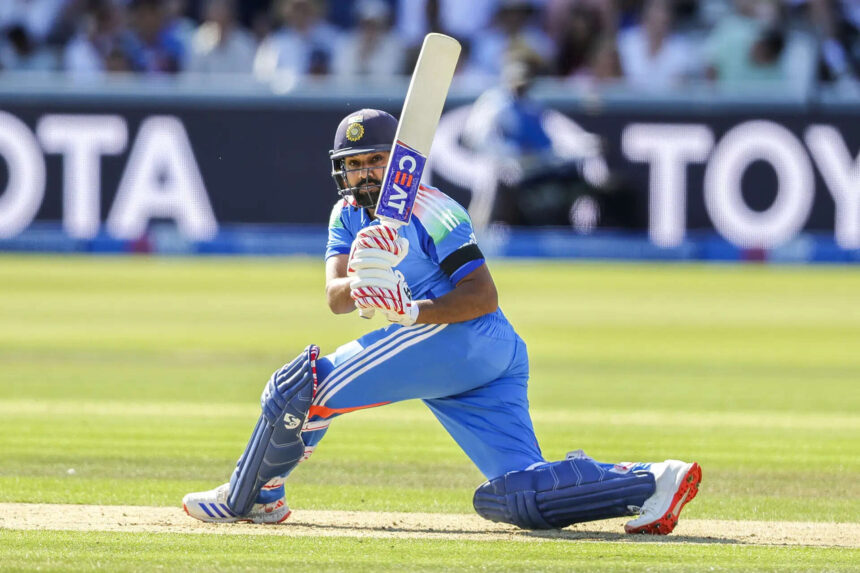 'He has shut up everybody': Ravi Shastri defends Rohit after Lord's century