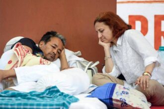 'He intends to continue the fast': Sonam Wangchuk's wife vows to lead Parliament march
