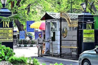 High court seeks Centre's reply on Delhi Gymkhana Club eviction pleas