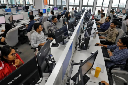 India's services sector growth falls to 17-month low as hiring stalls, demand weakens