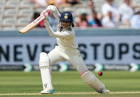 Kranti Gaud's six-for, Smriti Mandhana's unbeaten fifty leave India in complete control on day 2 at Lord's
