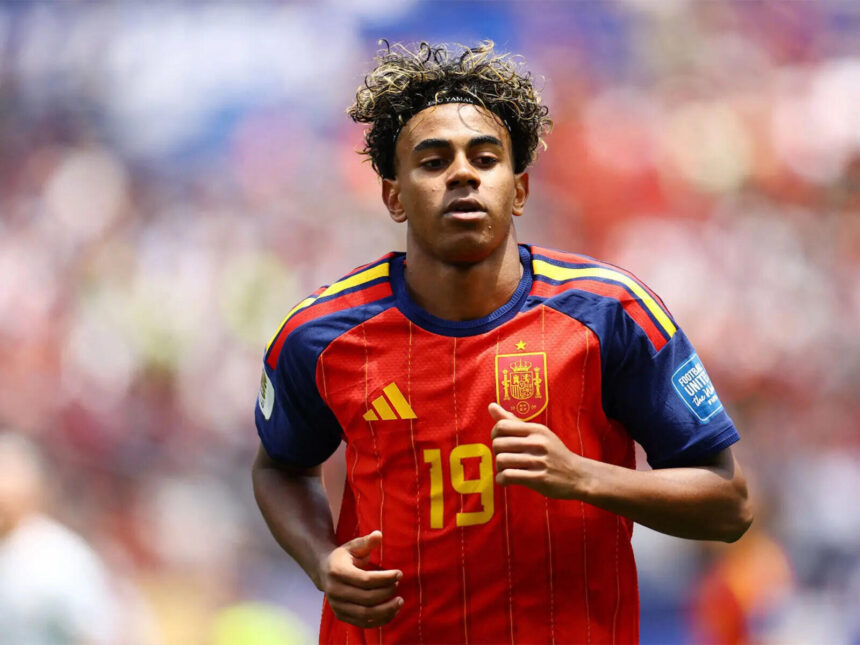 Lamine Yamal makes bold 'no pressure' claim ahead of World Cup Semifinal