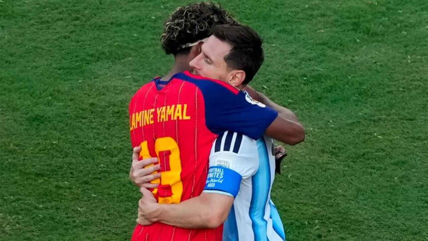 Lionel Messi, Lamine Yamal share emotional hug after Spain's World Cup triumph
