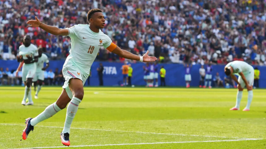 Mbappe hits eighth goal to equal Messi at top of FIFA World Cup Golden Boot standings