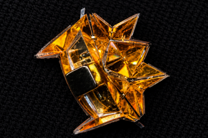 MIT developed a tiny origami robot that folds itself and it could one day work inside the human body