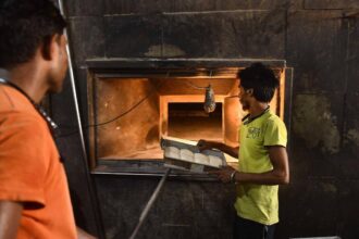 Mumbai FDA Shuts Down Four Bakeries for Food Safety Violations