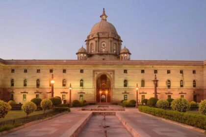 PAC reviews CAG report on Rs 166 crore abandoned defence buildings