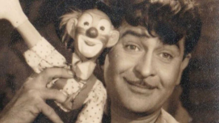 Raj Kapoor mortgaged wife Krishna's gold bangles to make 'Mera Naam Joker'