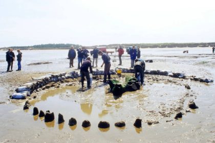 This 4,000-year-old wooden monument in England may have been built to ‘extend summer’, archaeologists say