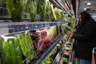 US economy slows as GDP growth slips to 1.5%, consumers keep momentum alive
