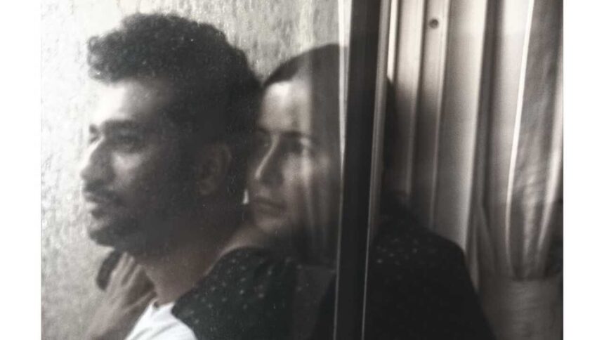 Vicky Kaushal drops a romantic PIC with Katrina amid rains, fans can't keep calm