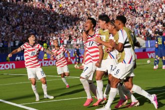 WC: USA beat Bosnia for only their 2nd-ever knockout win despite Balogun red card