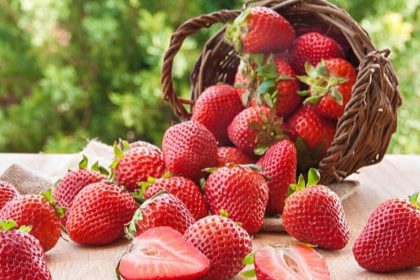 Ariana Grande's love for strawberries: What this fruit actually does for your heart, skin, and immunity