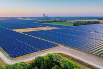 Minnesota's largest coal plant is now wiring 1.7 million solar panels powering 150,000 homes