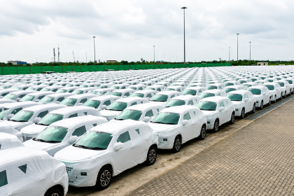 Passenger vehicle sales hit top gear as July dispatches jump 33%; Maruti, Hyundai set records
