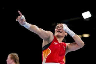 Perfect 5-0! Indian boxers storm into CWG finals after dominant semifinal sweep